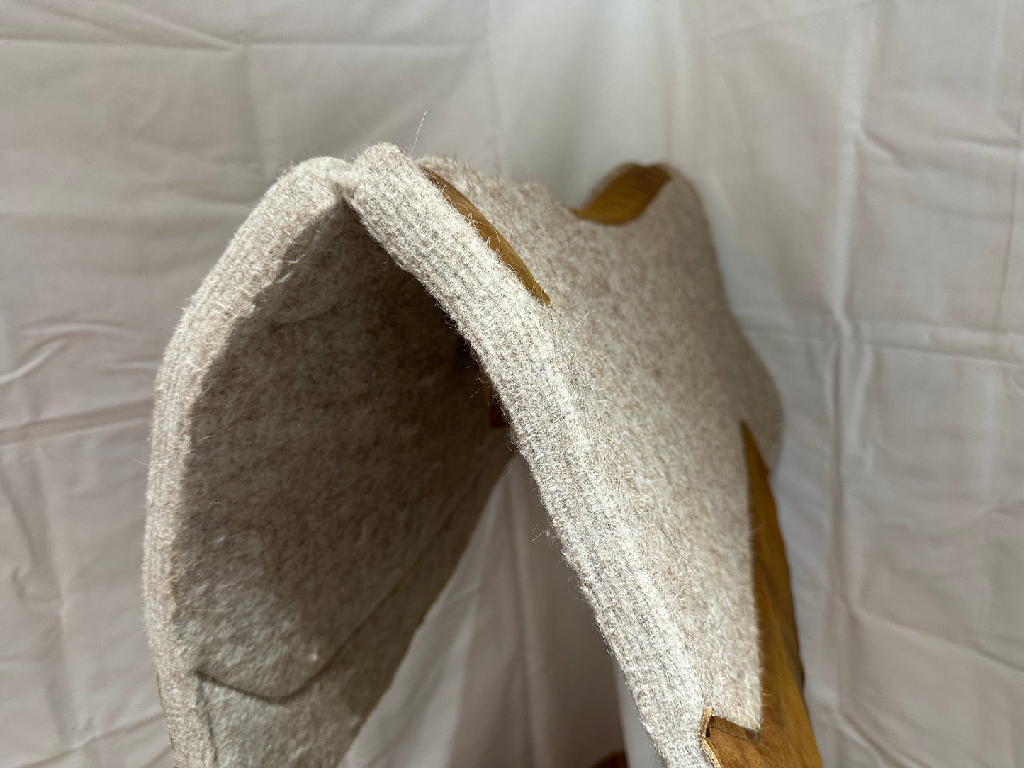 Weaver Contour Wool blend Felt Western Saddle Pad, 33”L x 32”D x1”