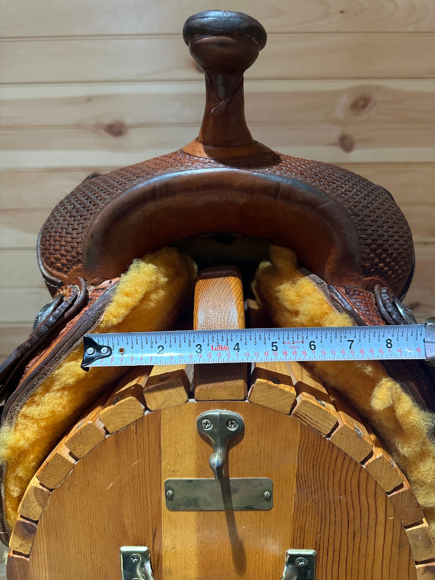 17” Len Brown’s Custom Black Mesa Pocket Racer Barrel Western Saddle