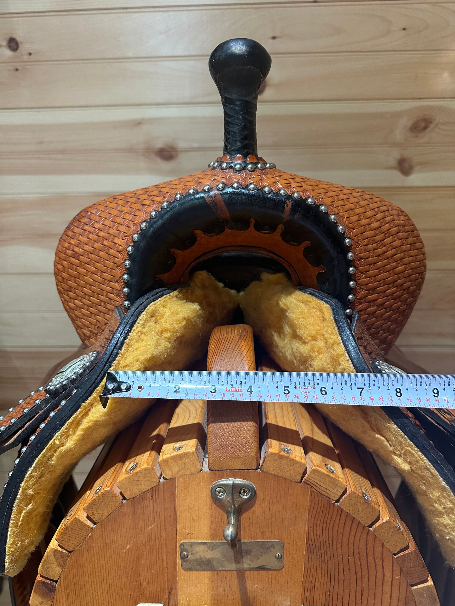 16” Tex Tan Talmadge Green Diamond Barrel Saddle Model 08-8927NA6