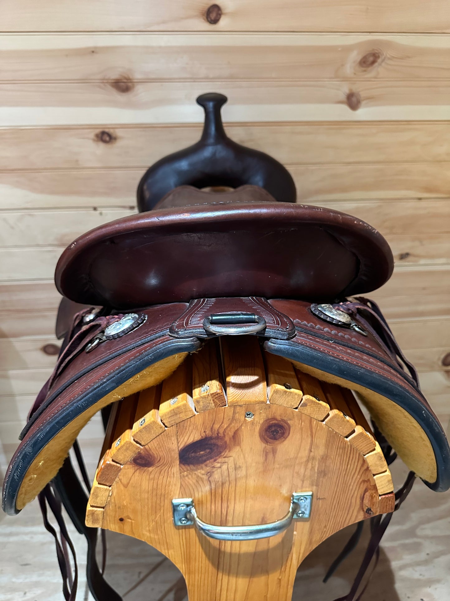 16” Circle Y Topeka Flex-Lite Western Trail Saddle Model 1651