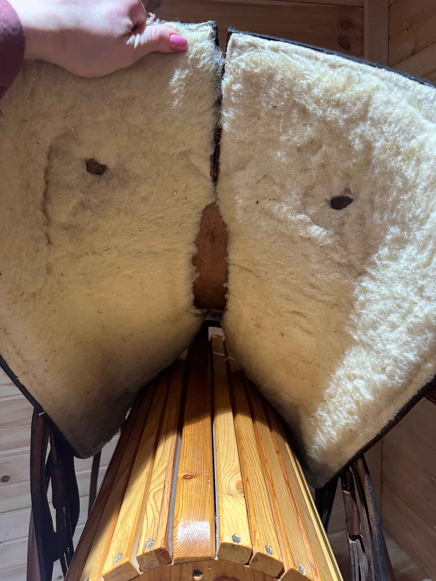 16” Dakota Saddlery Roping Saddle Model 500