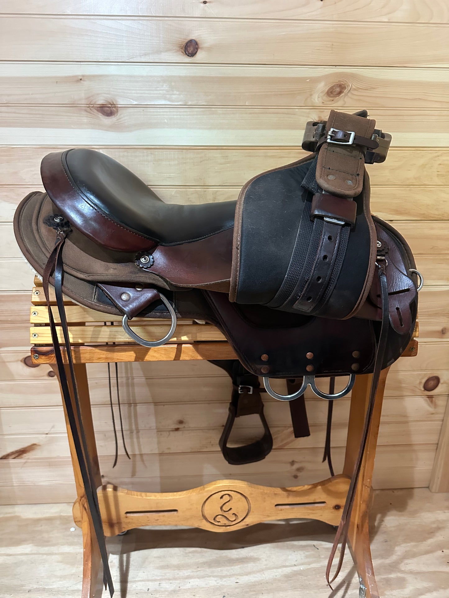 17” Circle Y High Horse El Campo Gaited Western Trail Saddle Model 6970