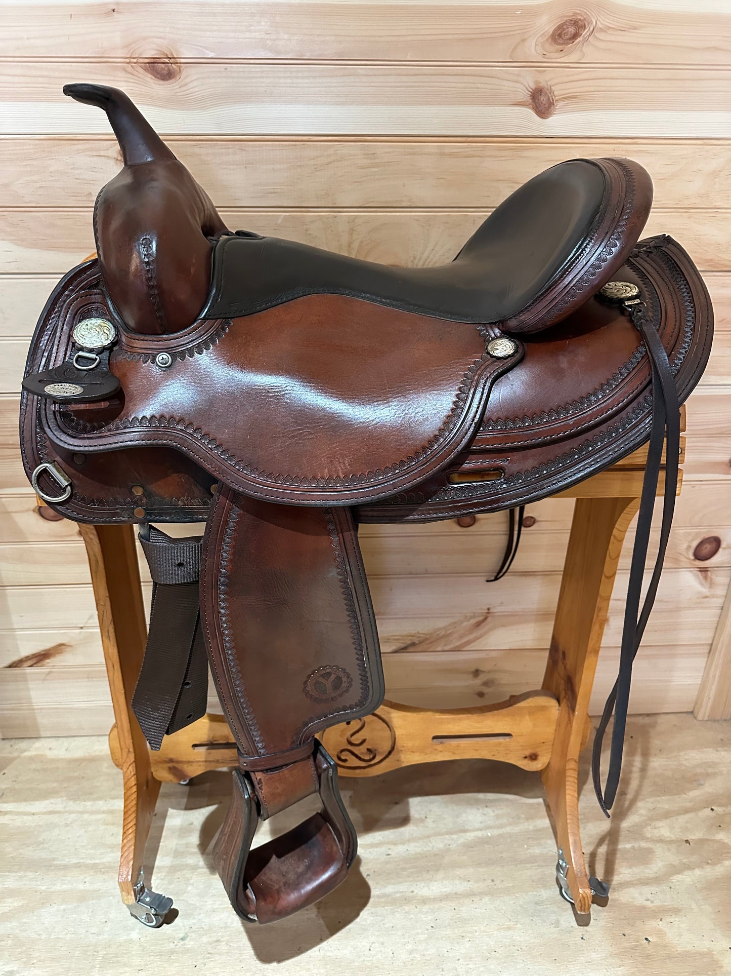 16” Circle Y Omaha Flex-Lite Western Trail Saddle Model 1554