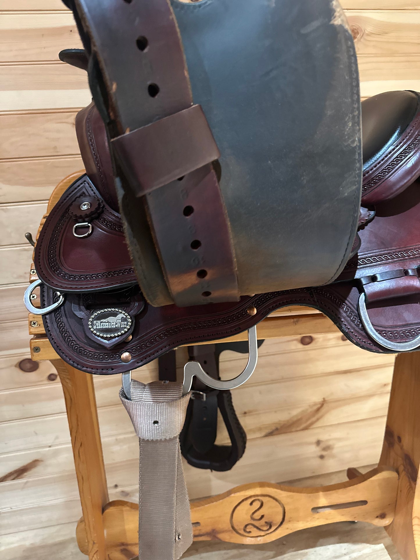 15” Stagecoach West Trail Classic Western Saddle By Circle Y Model 5618 (2024 Year)