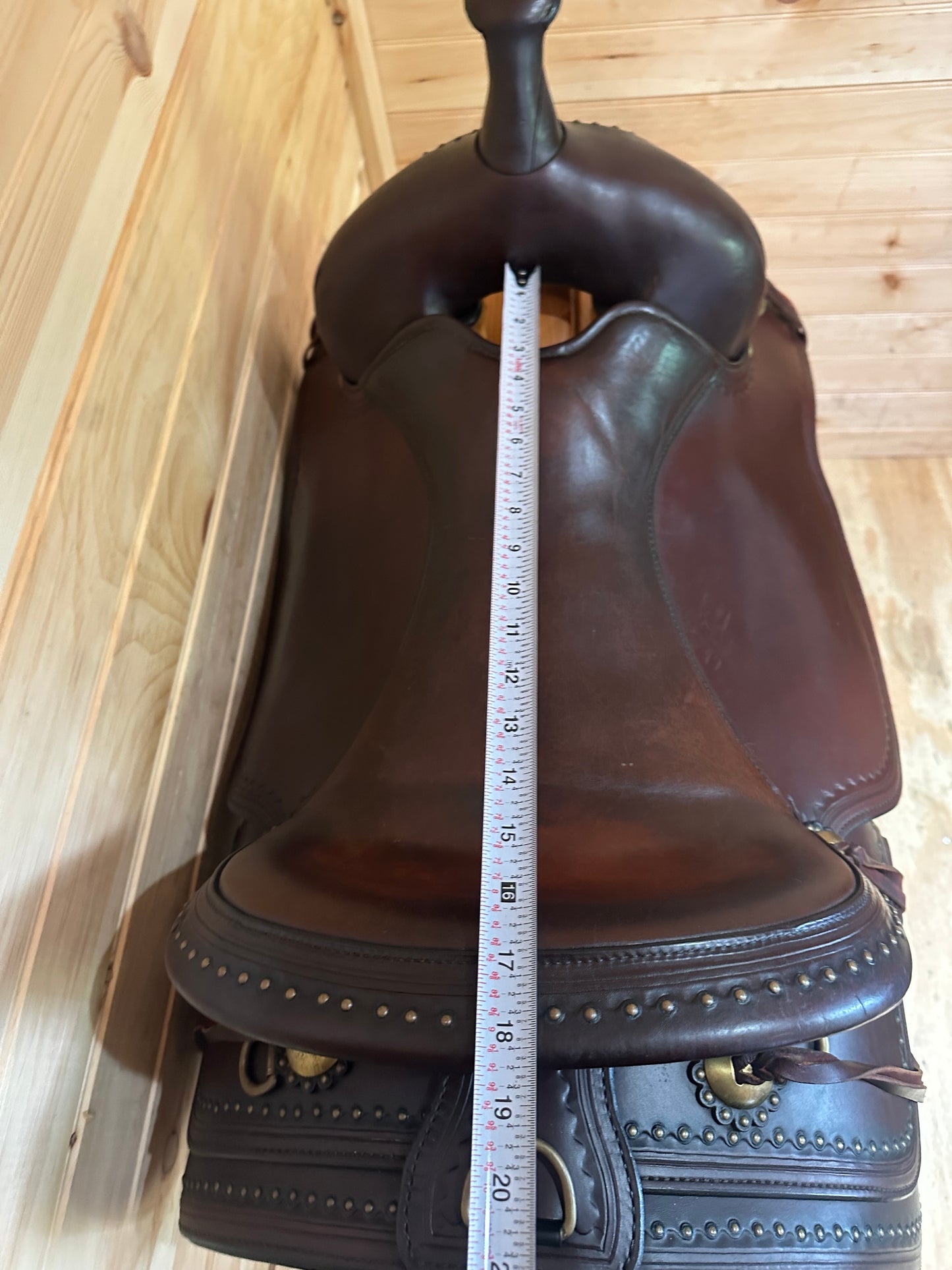 17” Circle Y Shawnee Flex-Lite Western Trail Saddle Model 1653