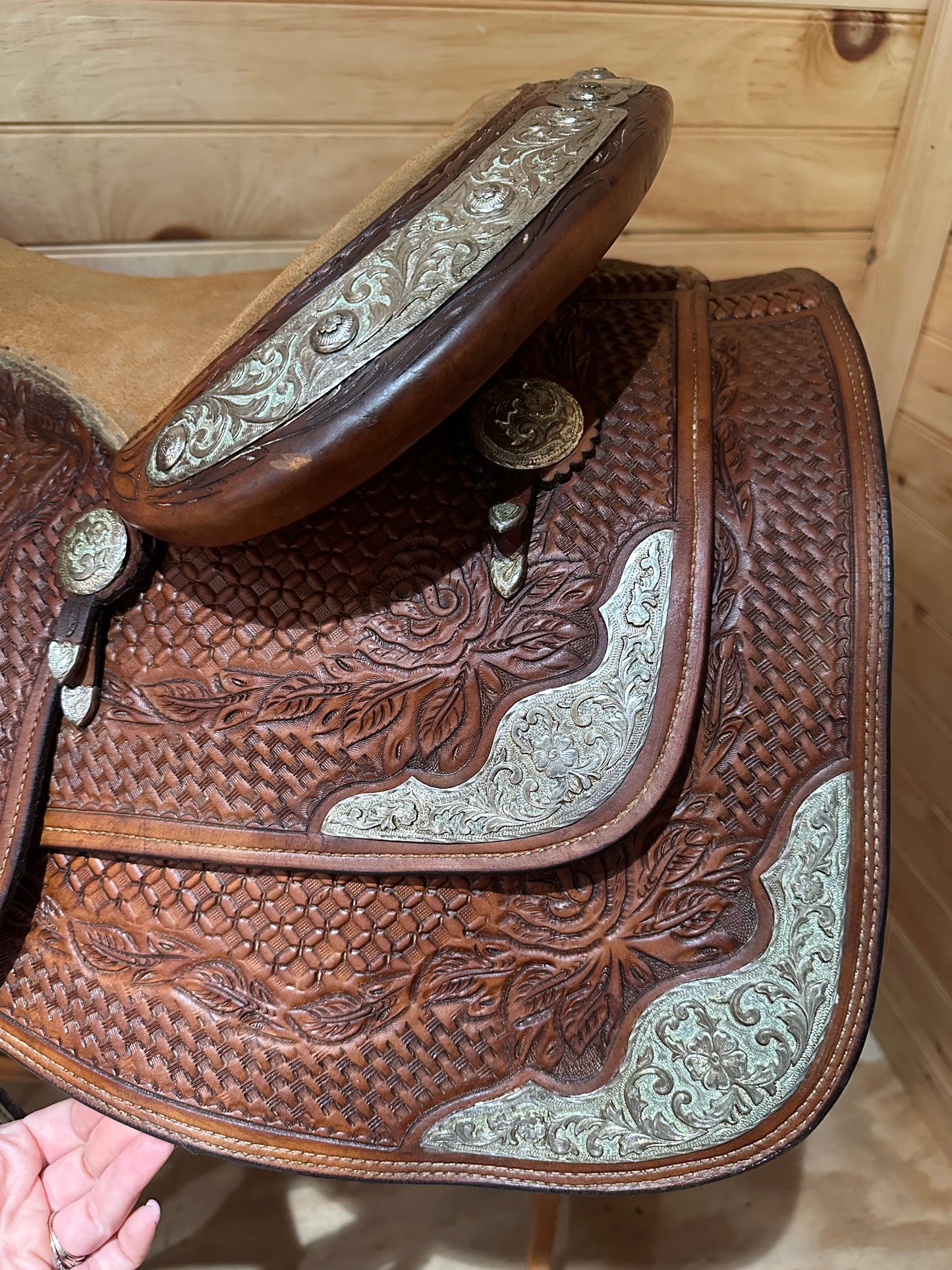 16” Champion Turf Western Show Saddle