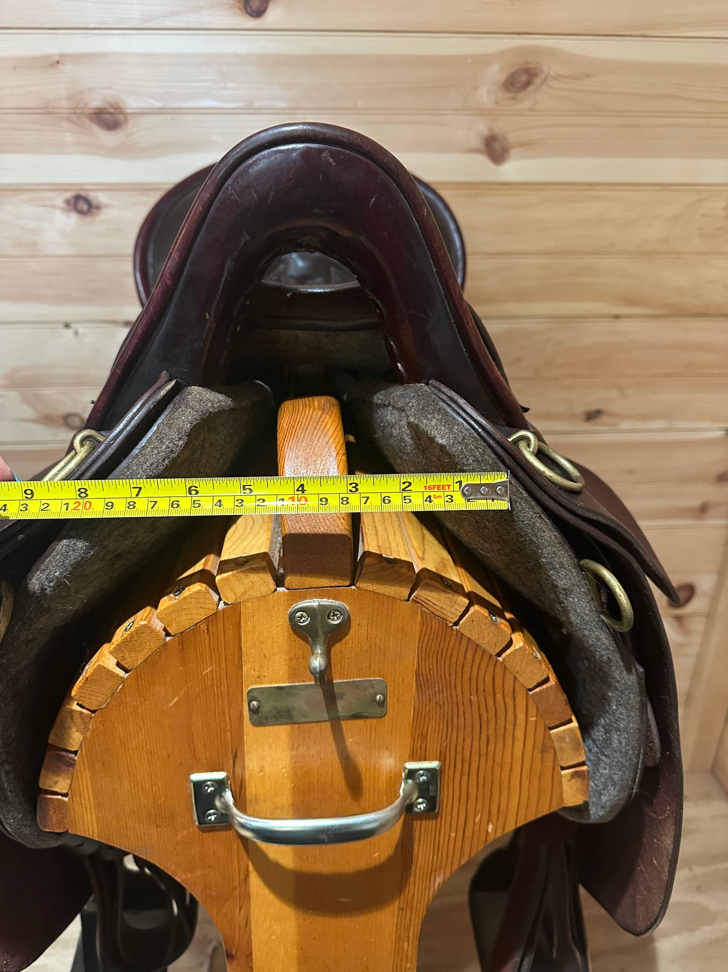 17.5” Tucker River Plantation Endurance Trail Saddle Model 136