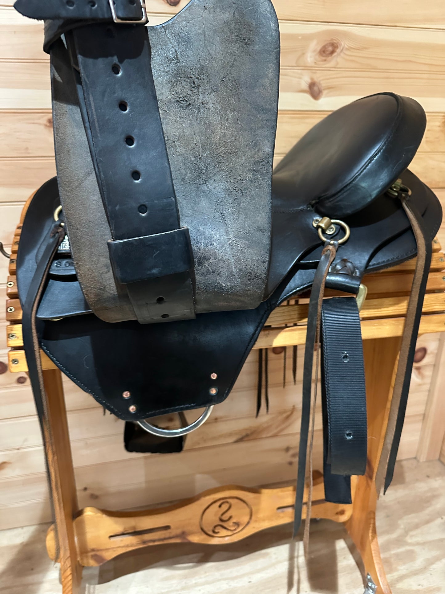 16” Big Horn Flex Endurance Trail Saddle Model 806