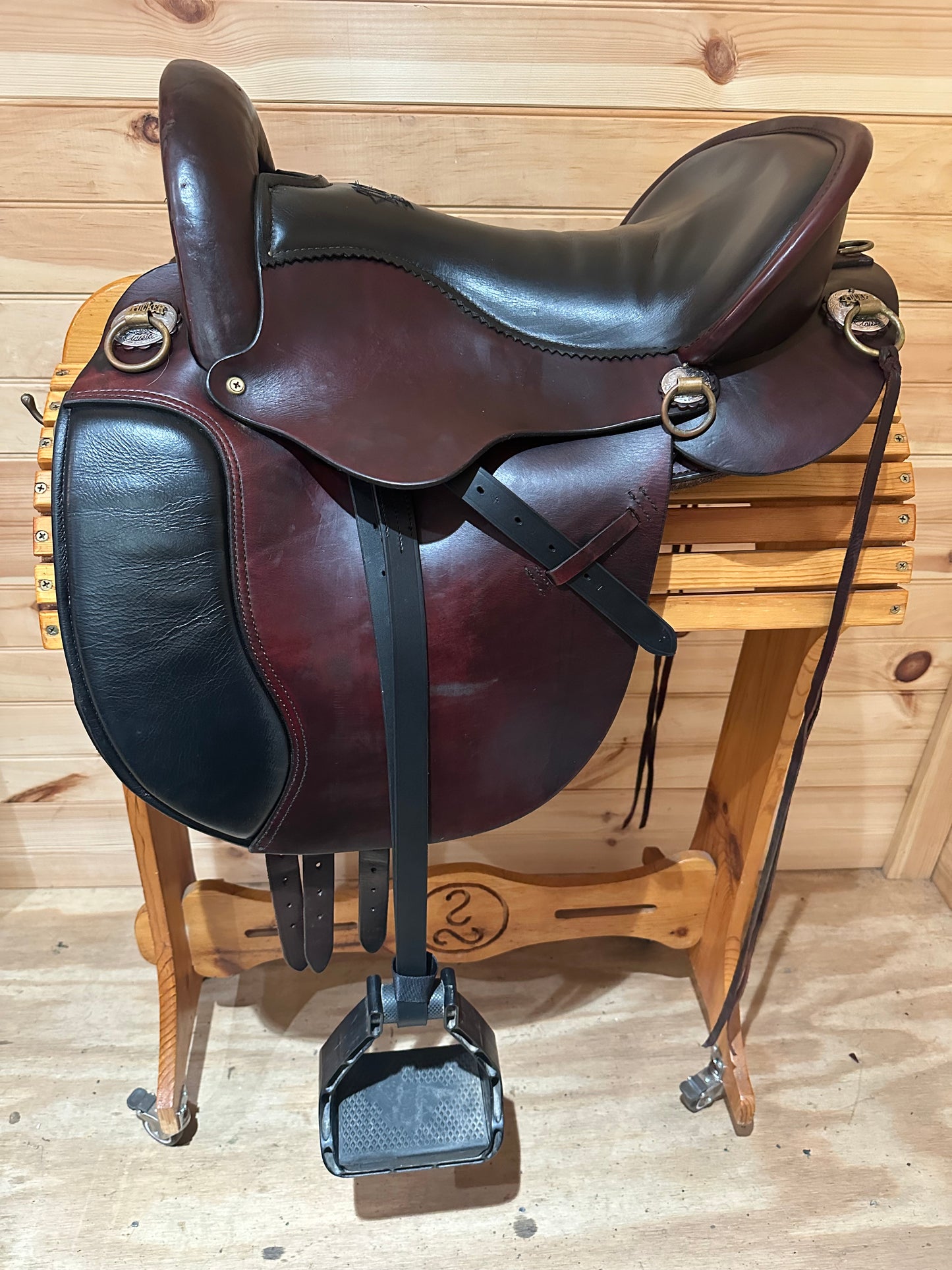 15.5” Tucker Equitation Endurance Trail Saddle Model T49
