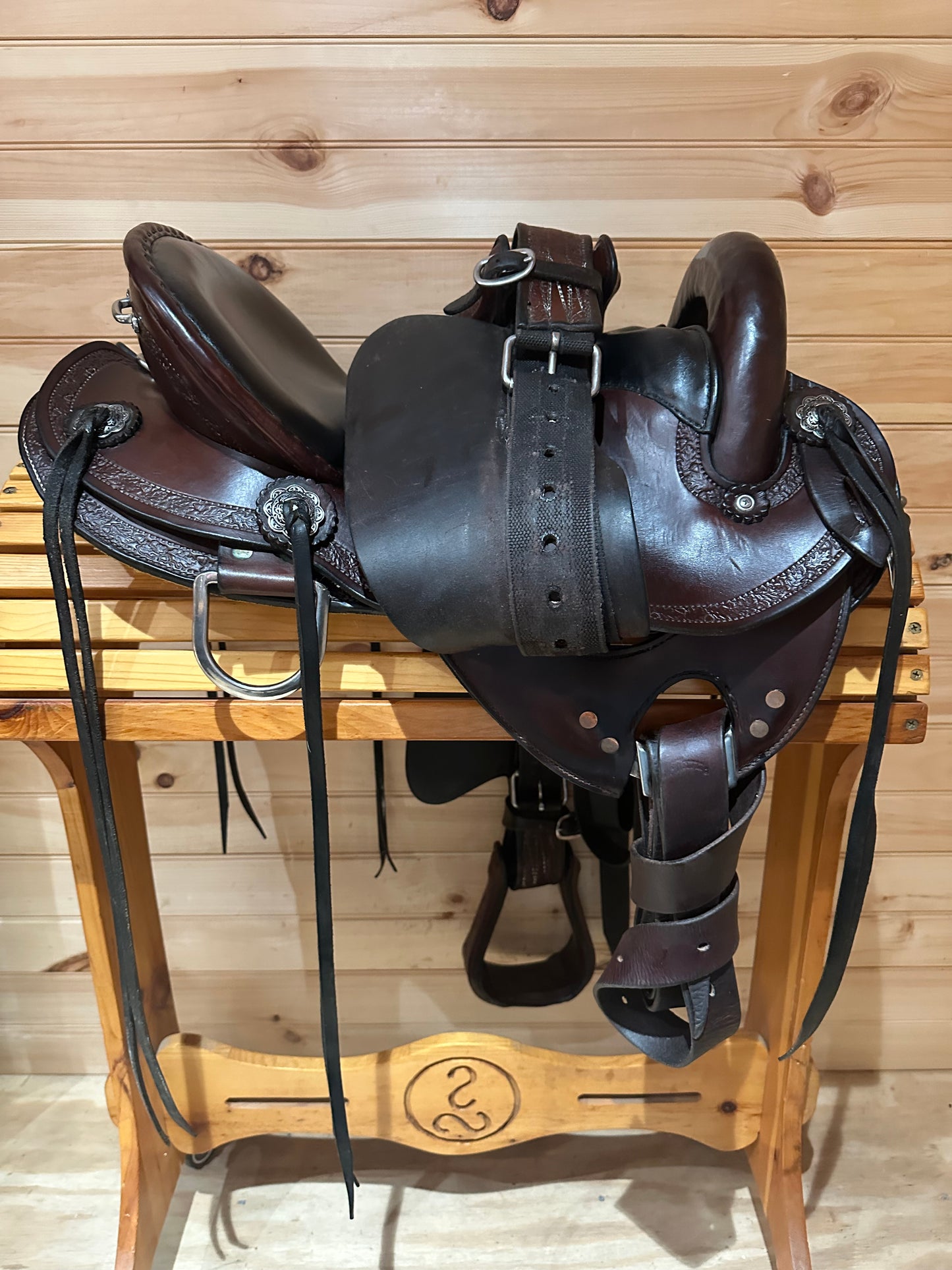 15.5” Allegany Mountain Saddlery Endurance Trail Saddle