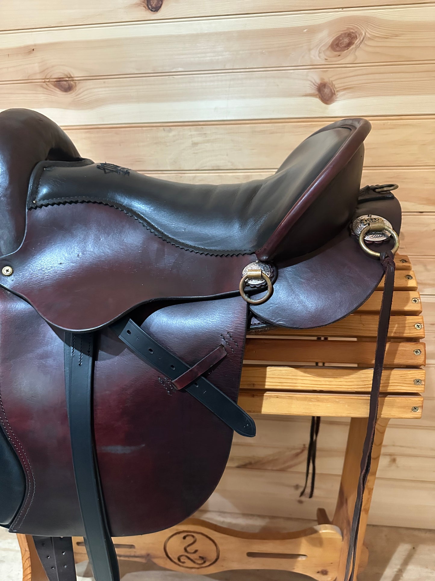 15.5” Tucker Equitation Endurance Trail Saddle Model T49