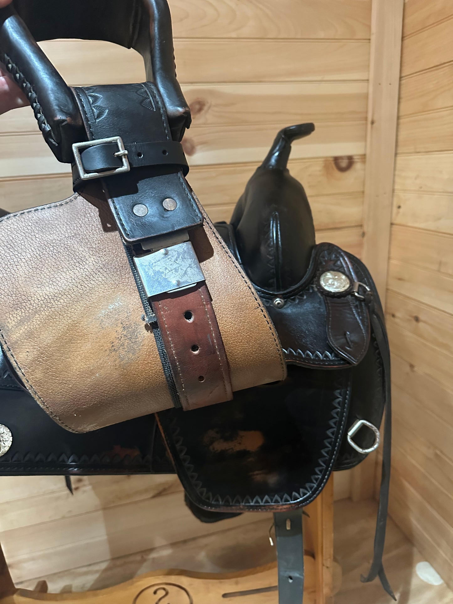 17” Tex Tan Hereford Tex-Flex Western Trail Saddle Model 08TF402B7