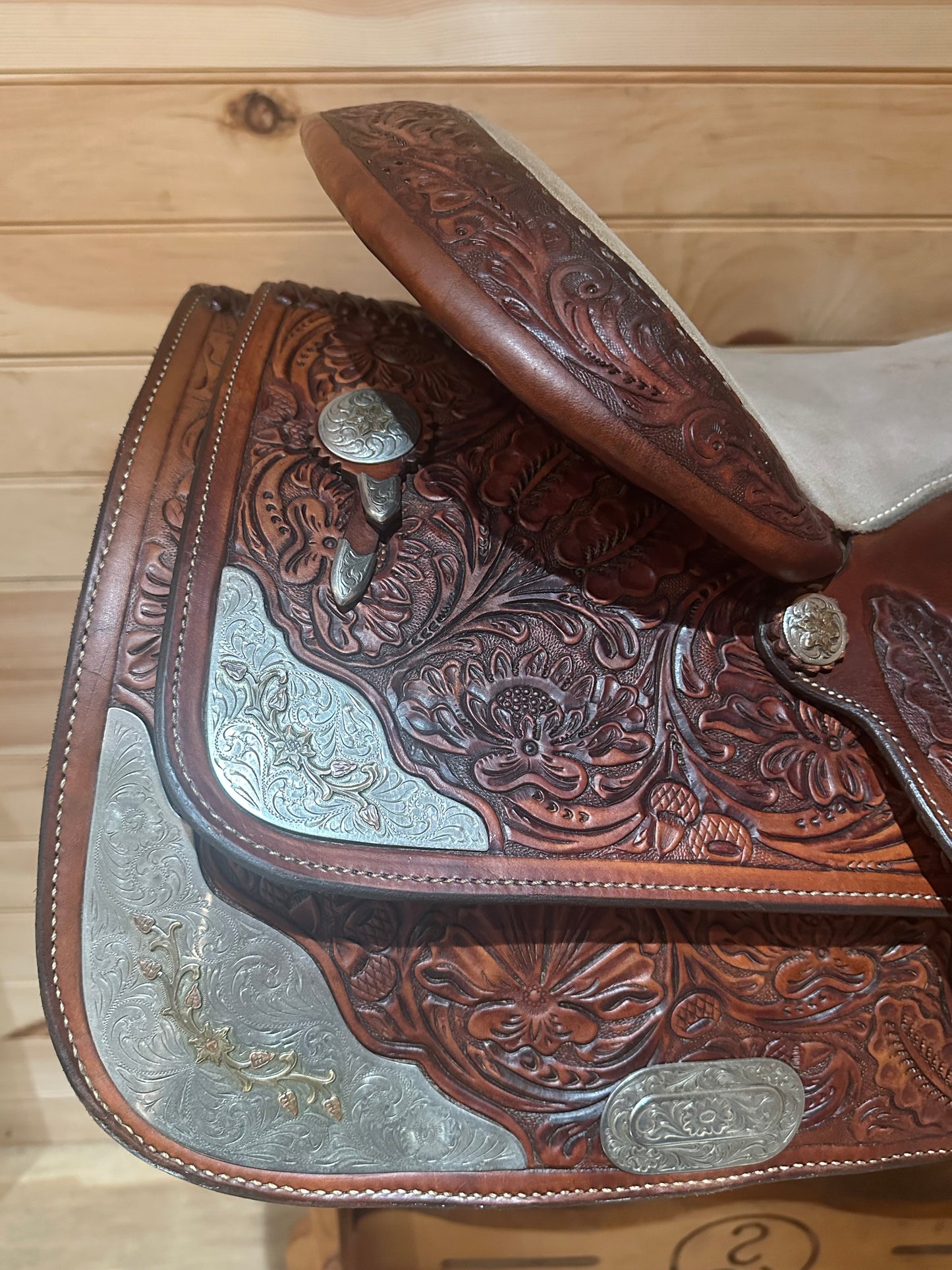 16” Circle Y Equitation Western Show Saddle Model 2893