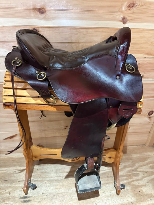 16.5” Tucker Endurance Trail Saddle Model 159