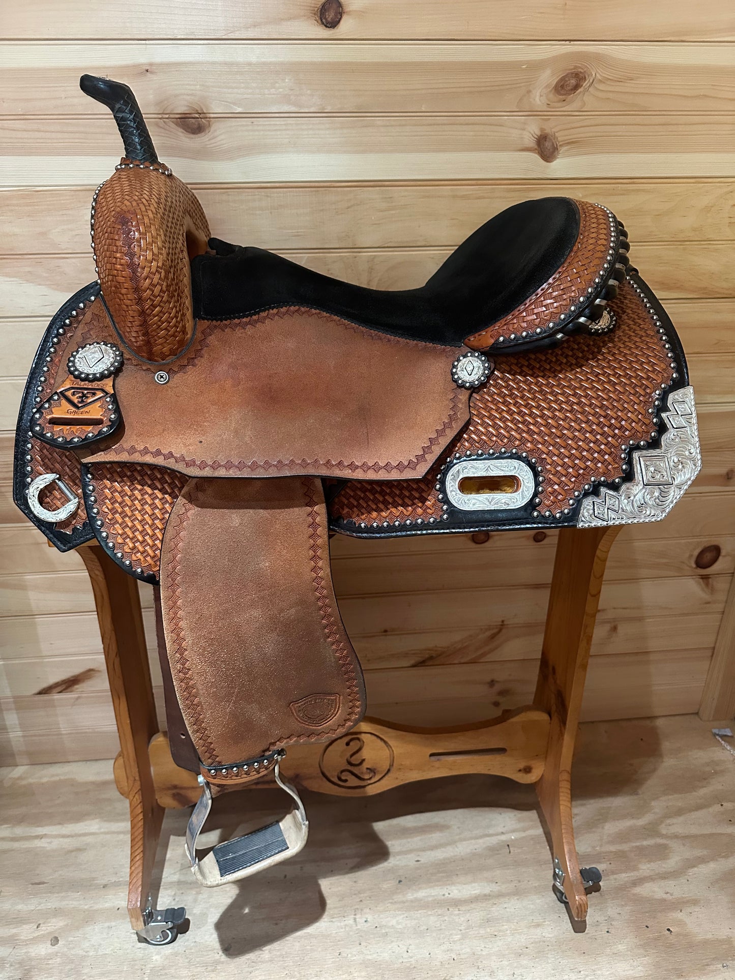 16” Tex Tan Talmadge Green Diamond Barrel Saddle Model 08-8927NA6