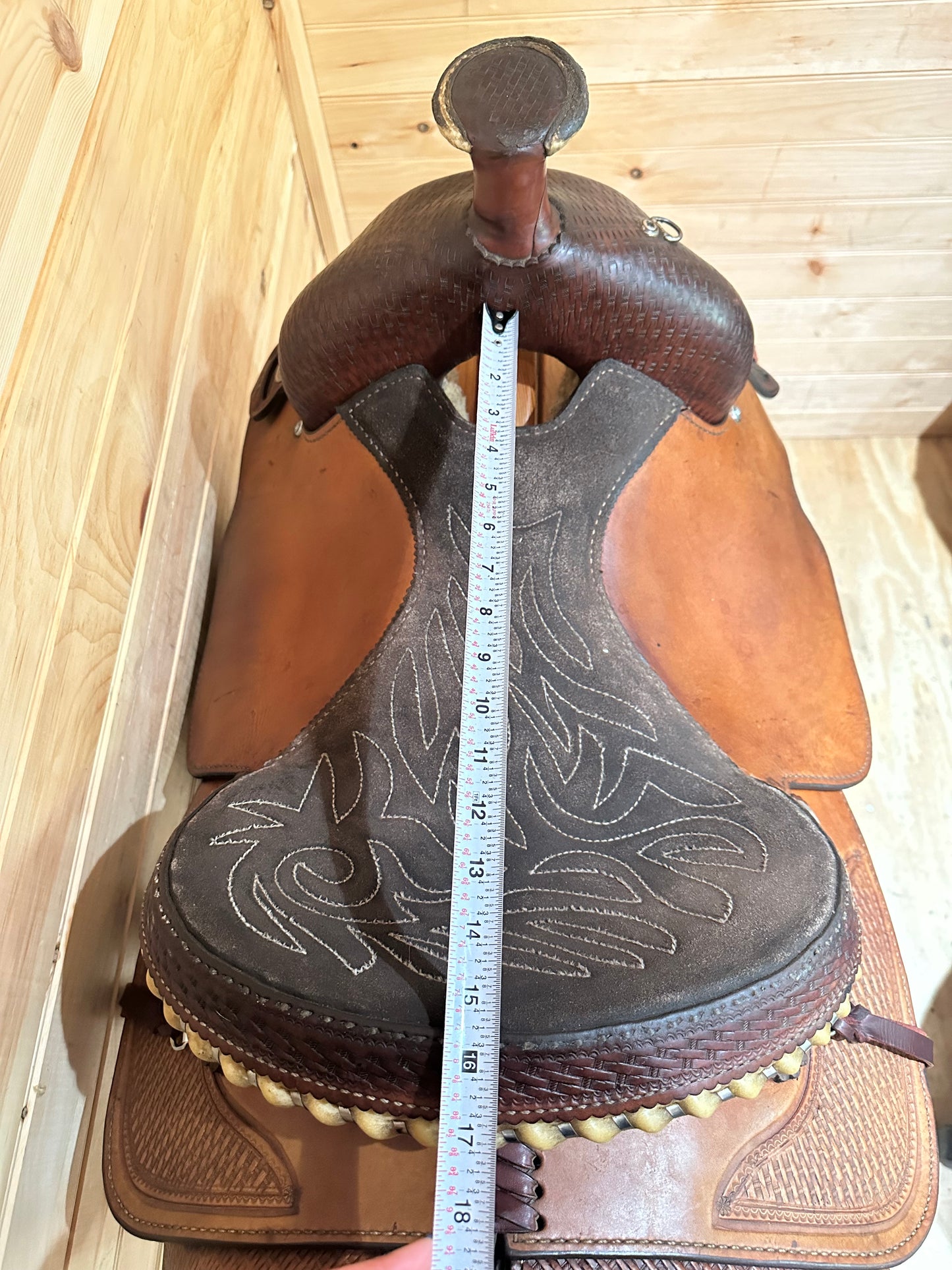 15.5” Crates Team Roper Western Saddle Model 4762