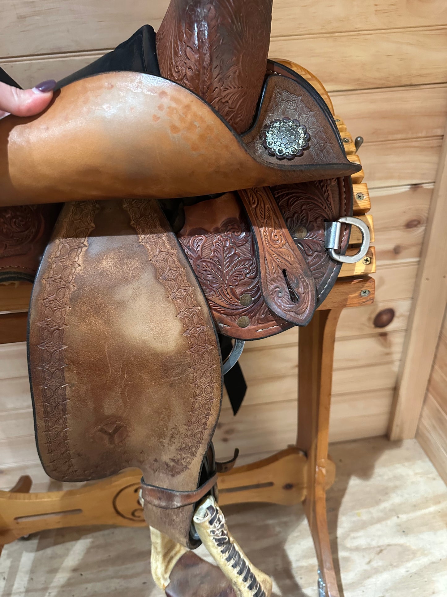 13.5” Circle Y Flex2 Kelly Kaminski Blaze Barrel Racing Saddle Model 1528
