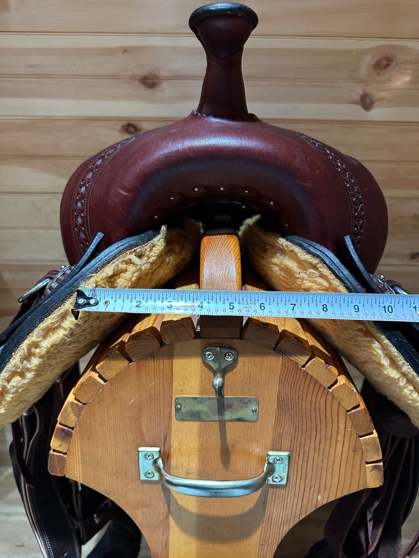 16” Circle Y Buffalo Gap Trail Western Saddle Model 2614
