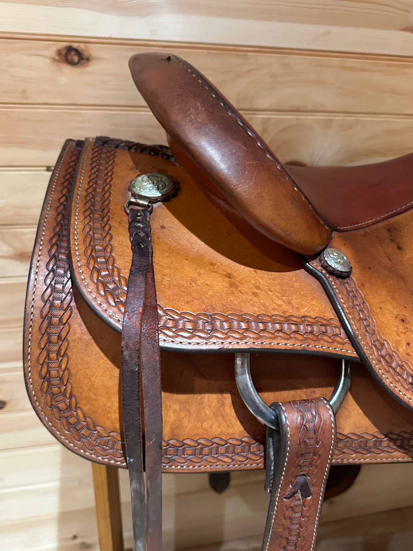 16” Circle Y Team Penner Western saddle model 2633