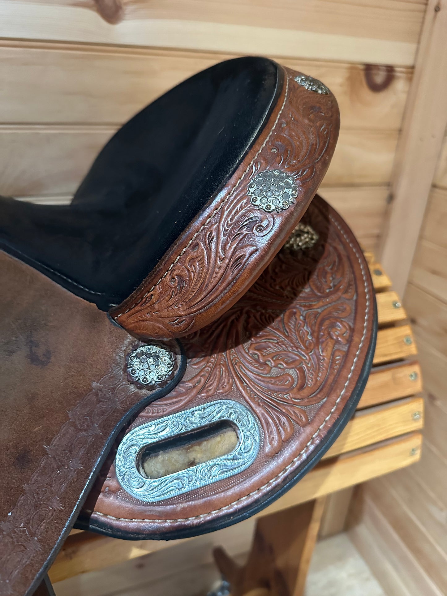 13.5” Circle Y Flex2 Kelly Kaminski Blaze Barrel Racing Saddle Model 1528