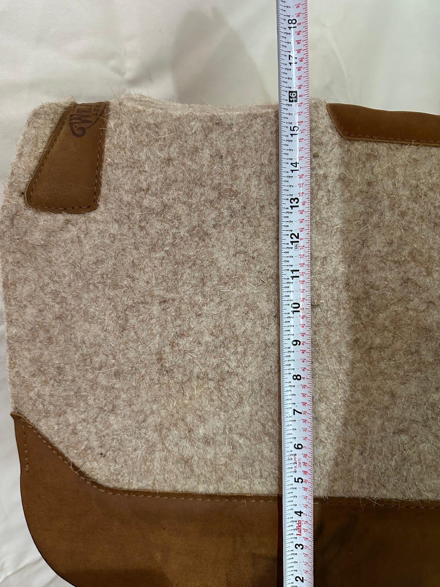 Weaver Contour Wool blend Felt Western Saddle Pad, 33”L x 32”D x1”