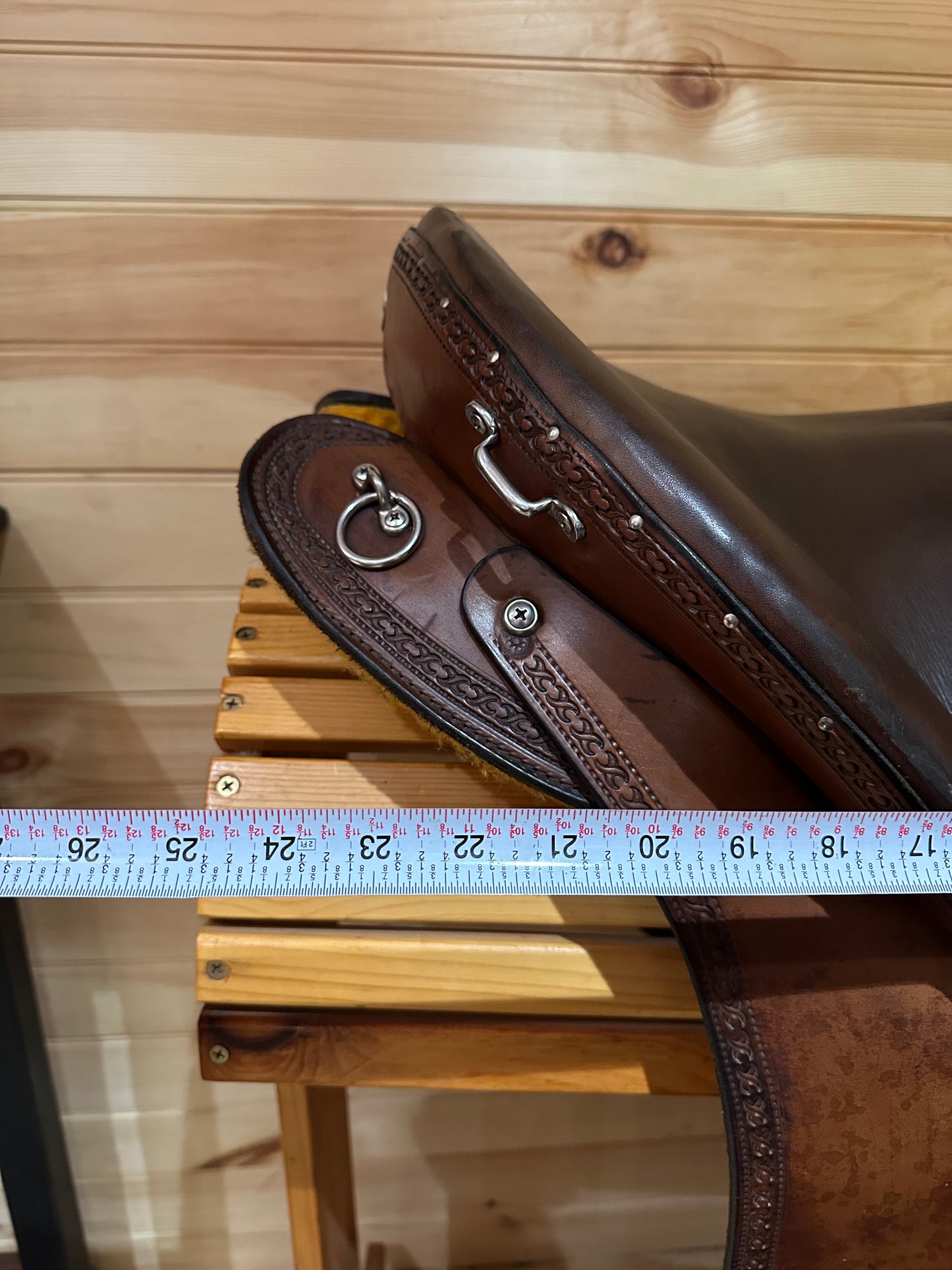 19” Double Creek Saddlery Buena Vista Saddle Model 104