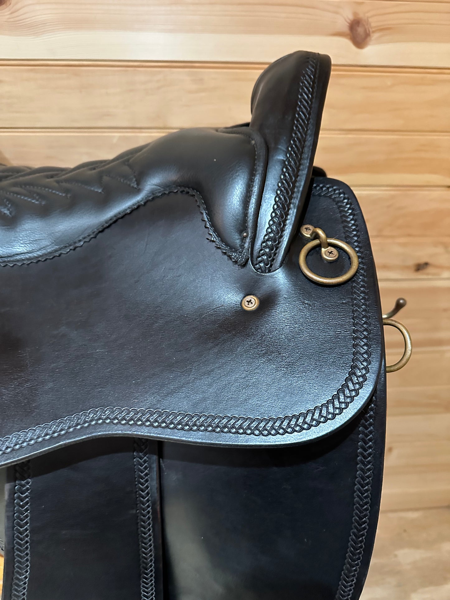 18.5” Tucker Plantation Endurance Saddle Model 146