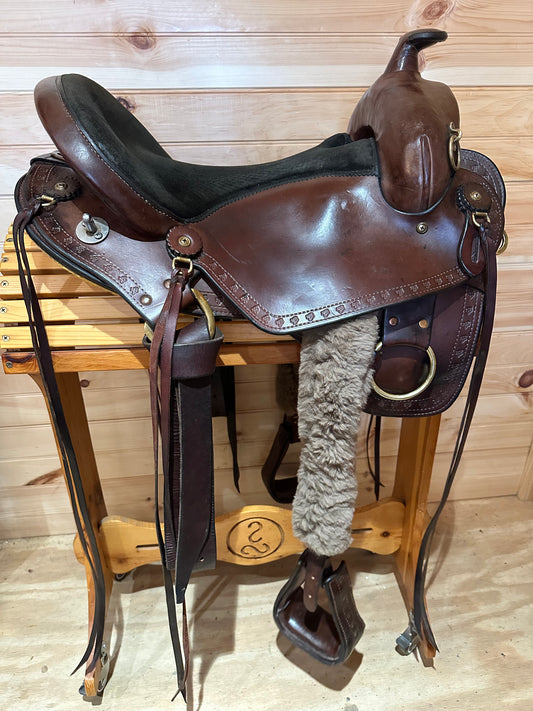 16” Imus 4-Beat Gaited Western Trail Saddle