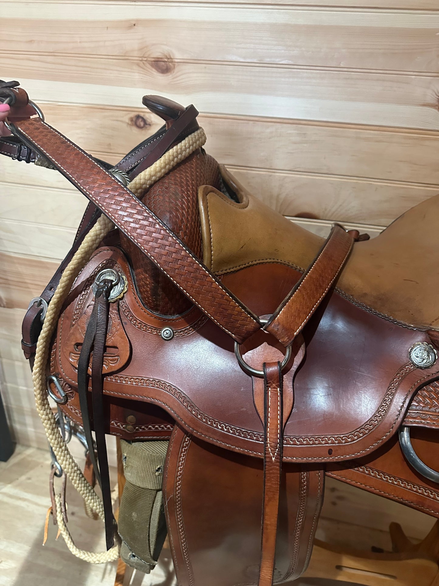 16” Circle Y Reiner Western Saddle Model 2666