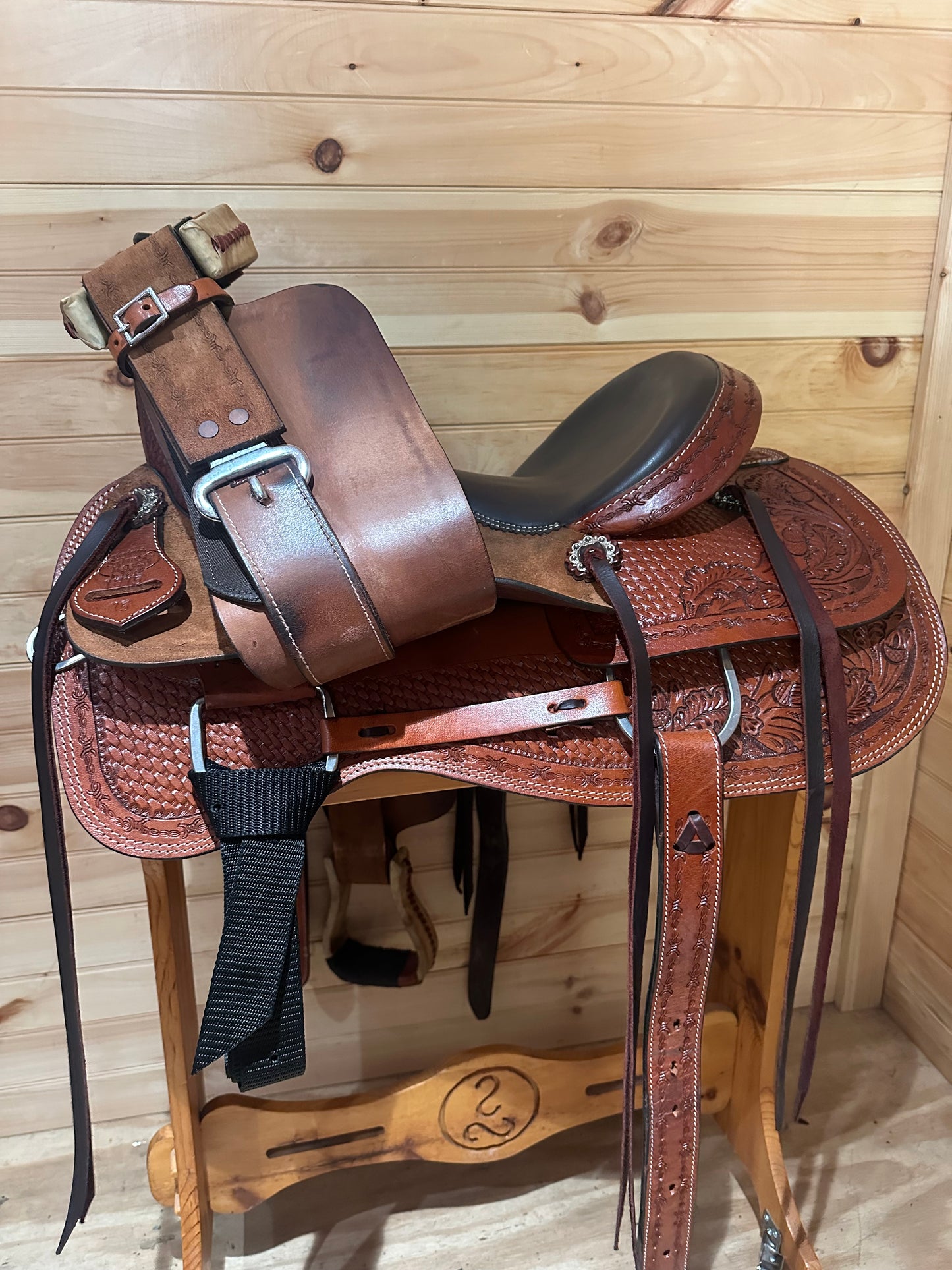 15” Silver Royal Round Rock All Around Western Saddle