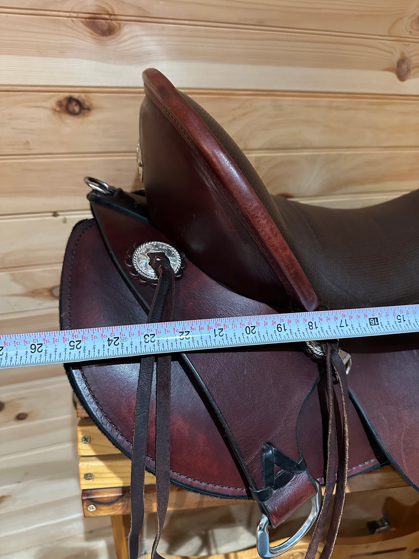 17.5” Tucker Gen II Competitor Endurance Trail Saddle Model 151