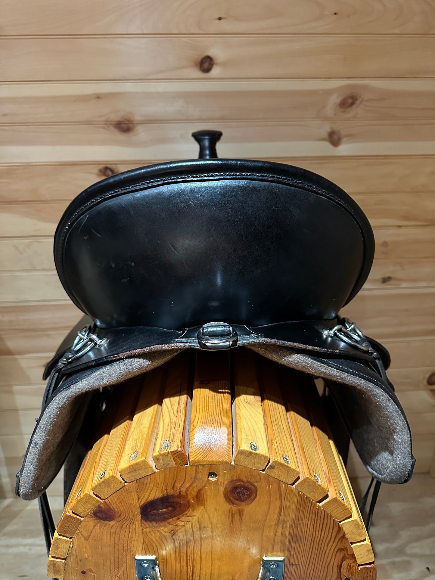 16.5” Tucker Buffalo Trail Western Saddle Model 270