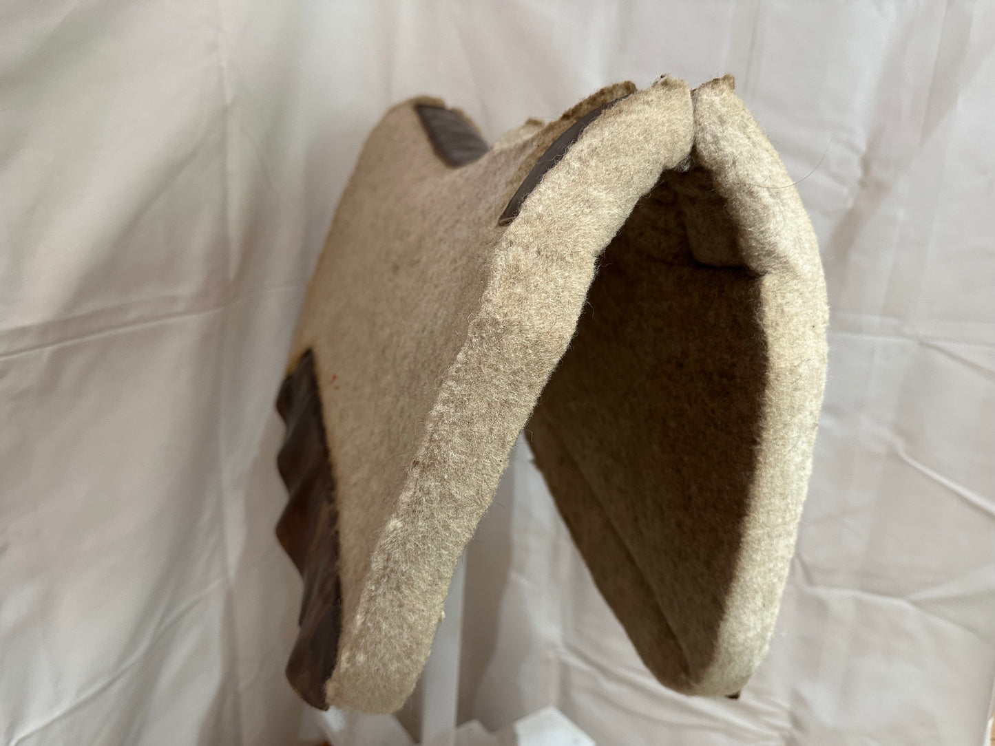 5 Star Wool “The Barrel Racer” Western Saddle Pad, 28”L x 30”D x1 1/8”