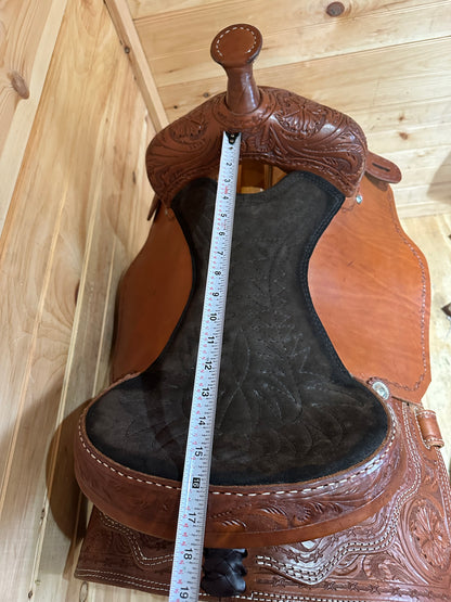 16” Corriente Association Western Trail Saddle