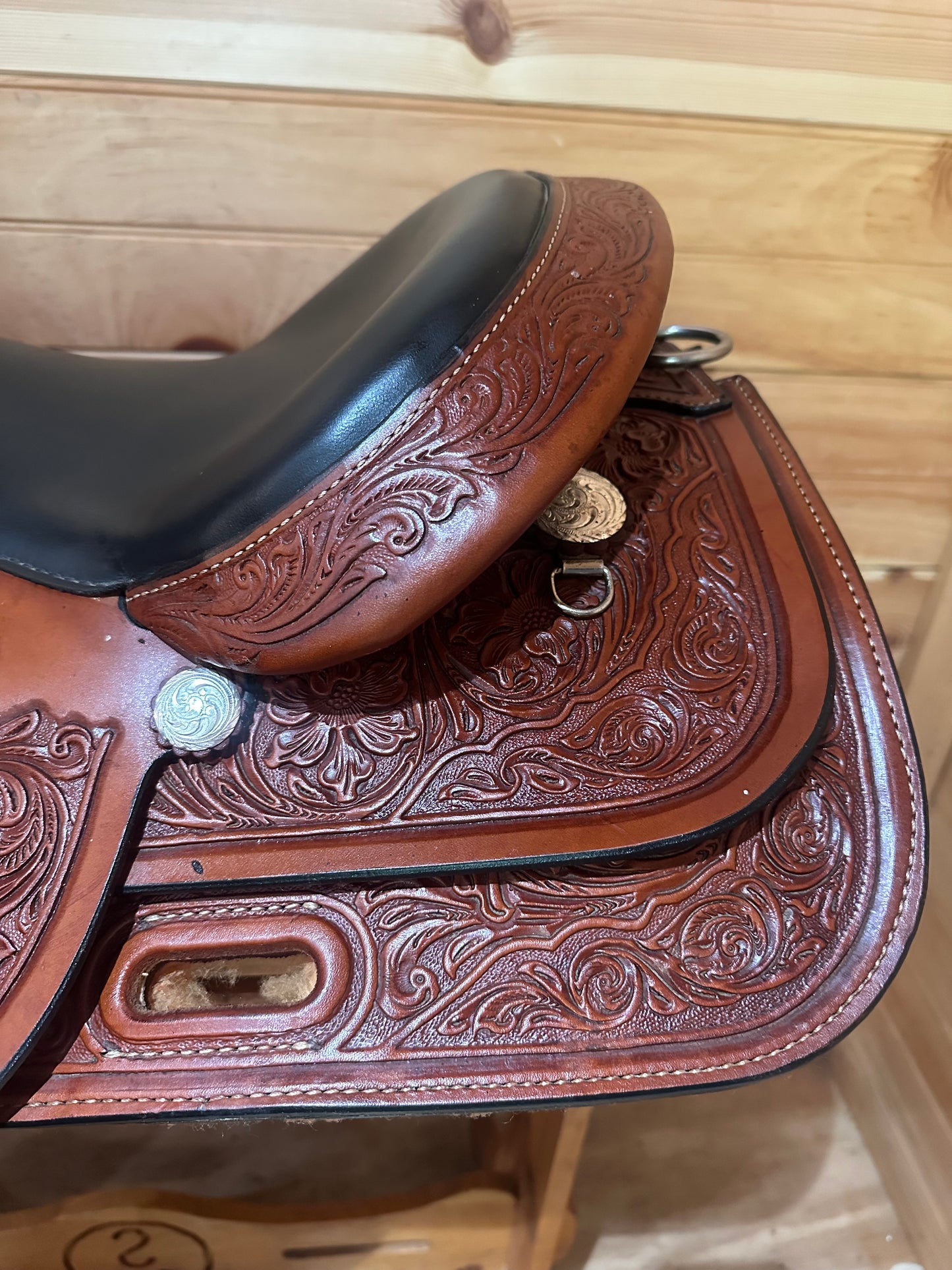 17” Circle Y High Horse Houston Western Trail Saddle Model 2610