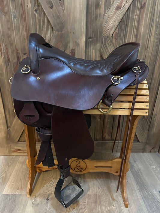 17.5” Tucker Endurance Trail Saddle Model 159