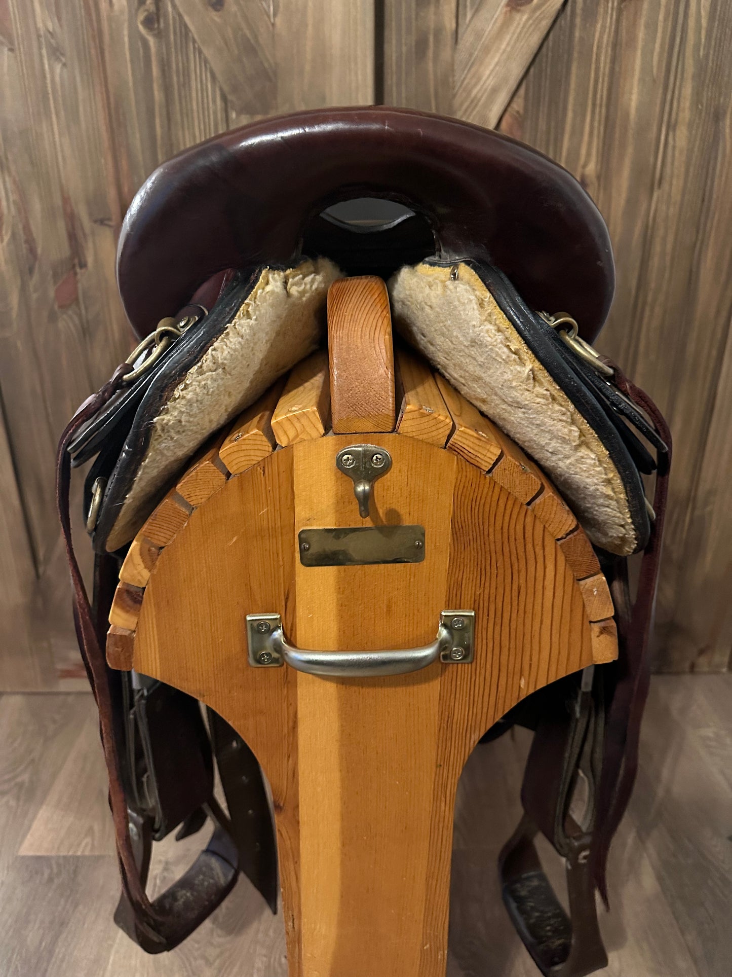 16” Big Horn Flex Endurance Saddle Model # 805