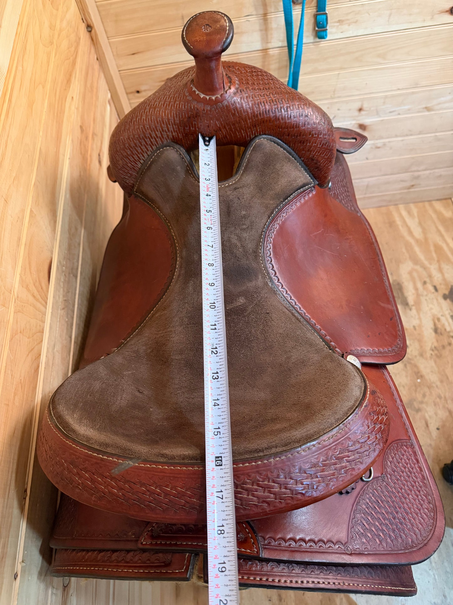 16” Crates Equi-Fit Reiner Western Saddle Model 249-4