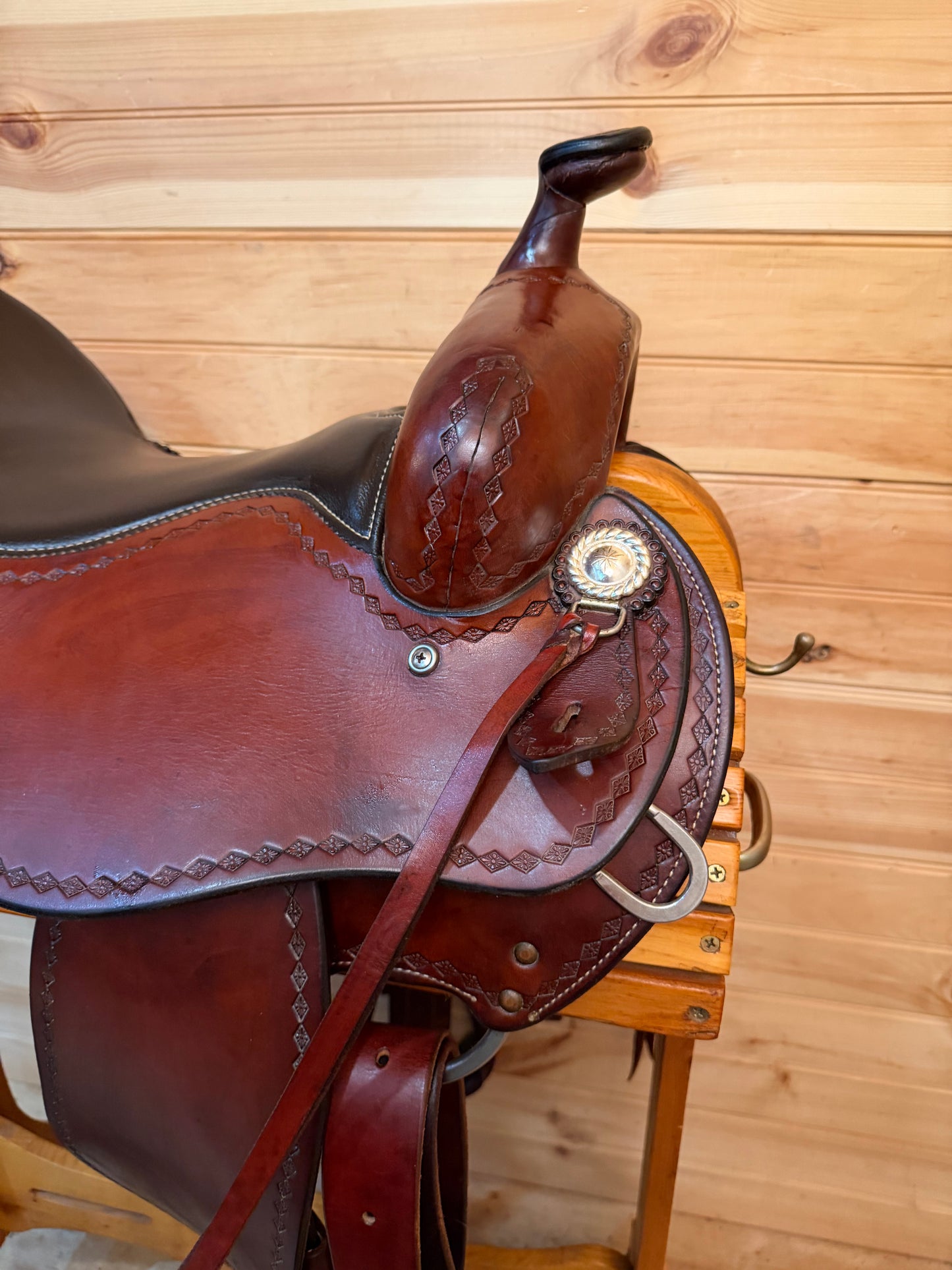 16” Cashel Round Skirt by Martin Saddlery Western Trail Saddle
