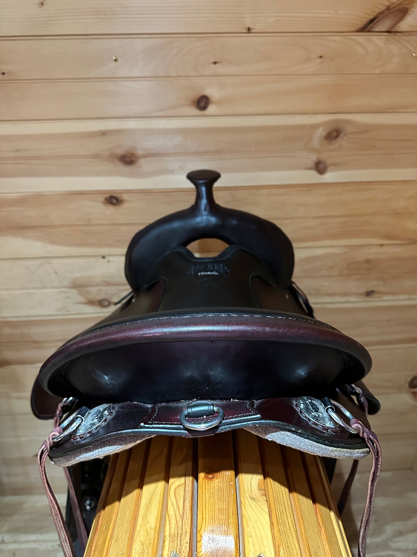 16.5” Tucker Meadow Creek Round Skirt Western Trail Saddle Model T91 (2020)