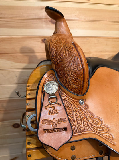 16” Circle Y High Horse Round Rock Gaited Western Trail Saddle Model 6870 (2015)