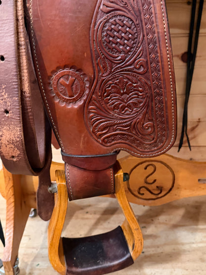 17” Circle Y Flex-Lite Basket Flower Western Trail Saddle Model 1552