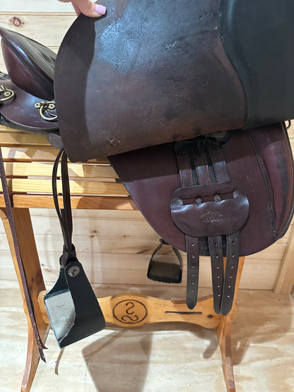 17.5” Tucker Equitation Endurance Trail Saddle Model 149