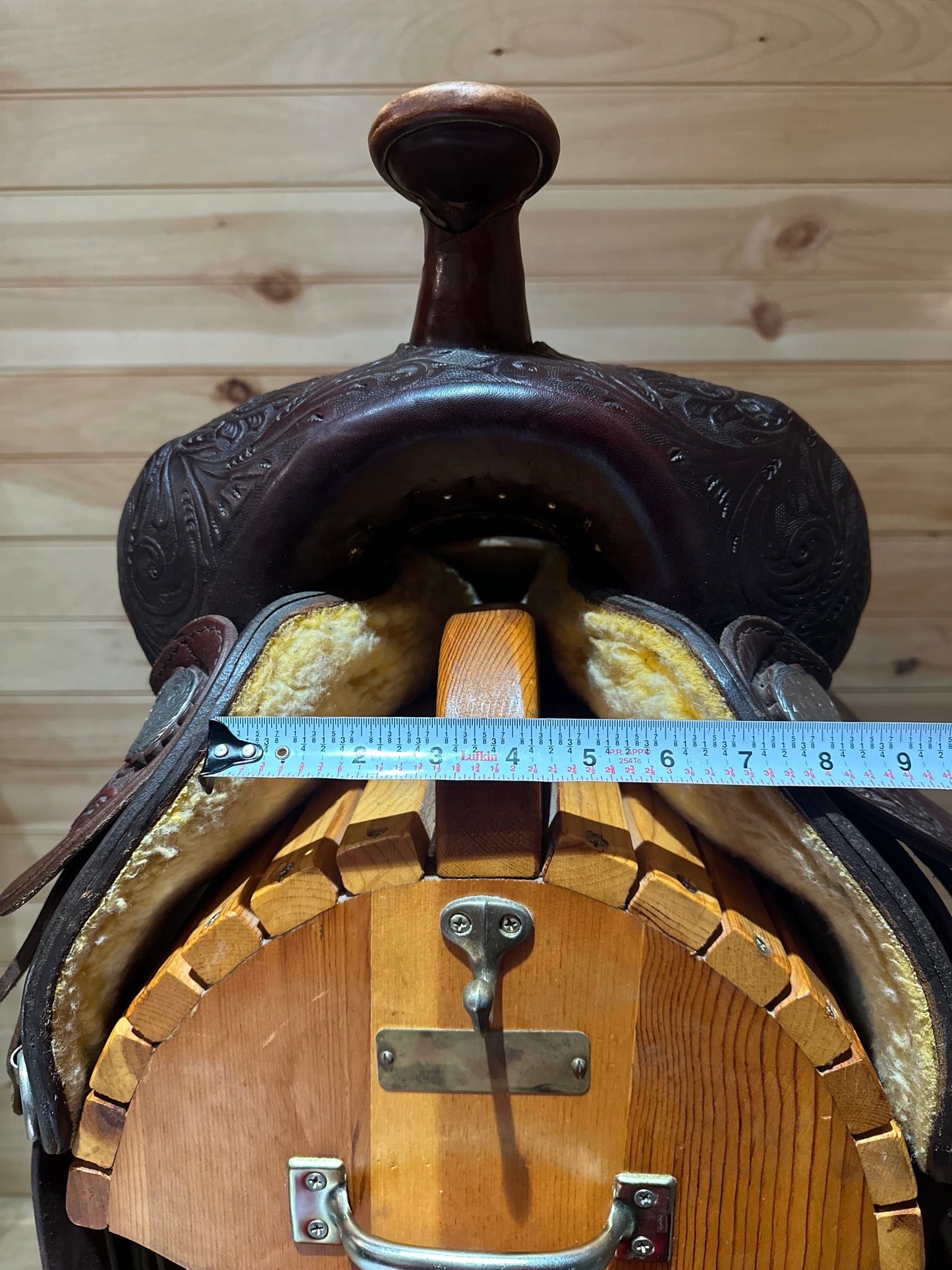 16” Circle Y Western Show Saddle Model 3975 * Matching Breast Collar*