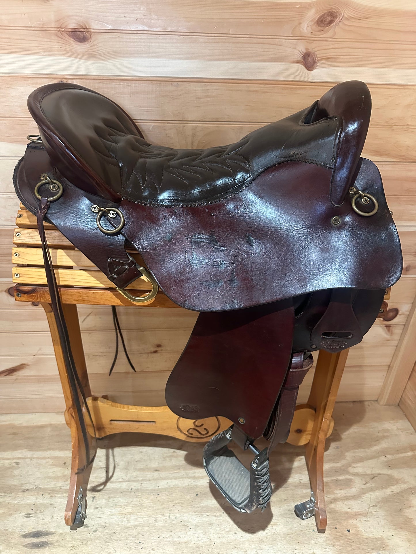 17.5” Tucker Endurance Trail Saddle Model 159