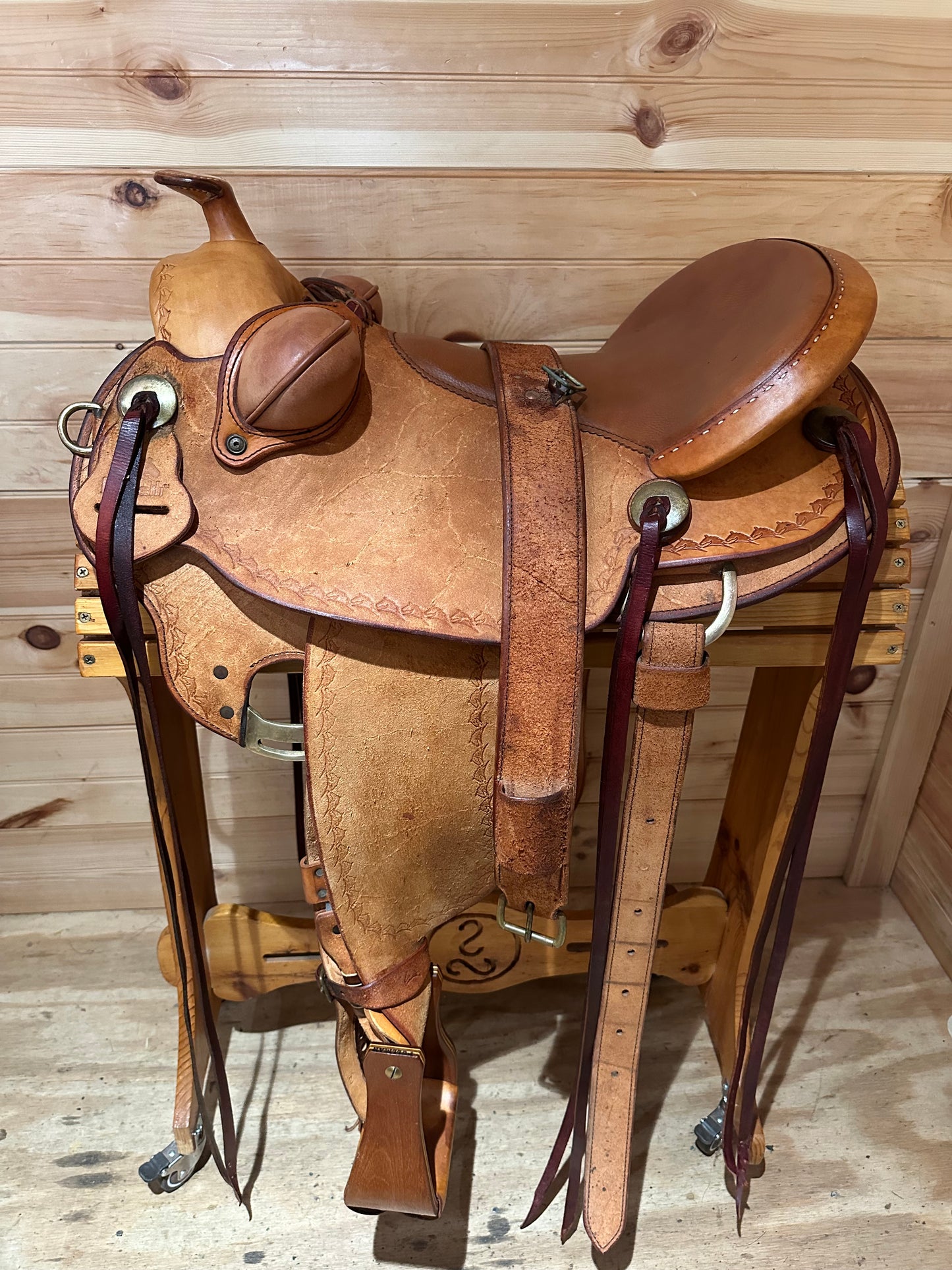 16.5” Parelli Natural Performer Western Saddle