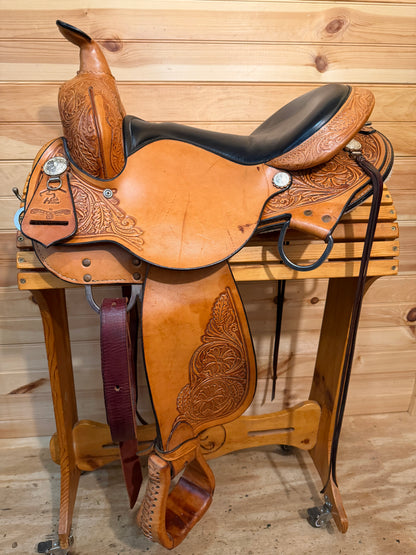 16” Circle Y High Horse Round Rock Gaited Western Trail Saddle Model 6870 (2015)