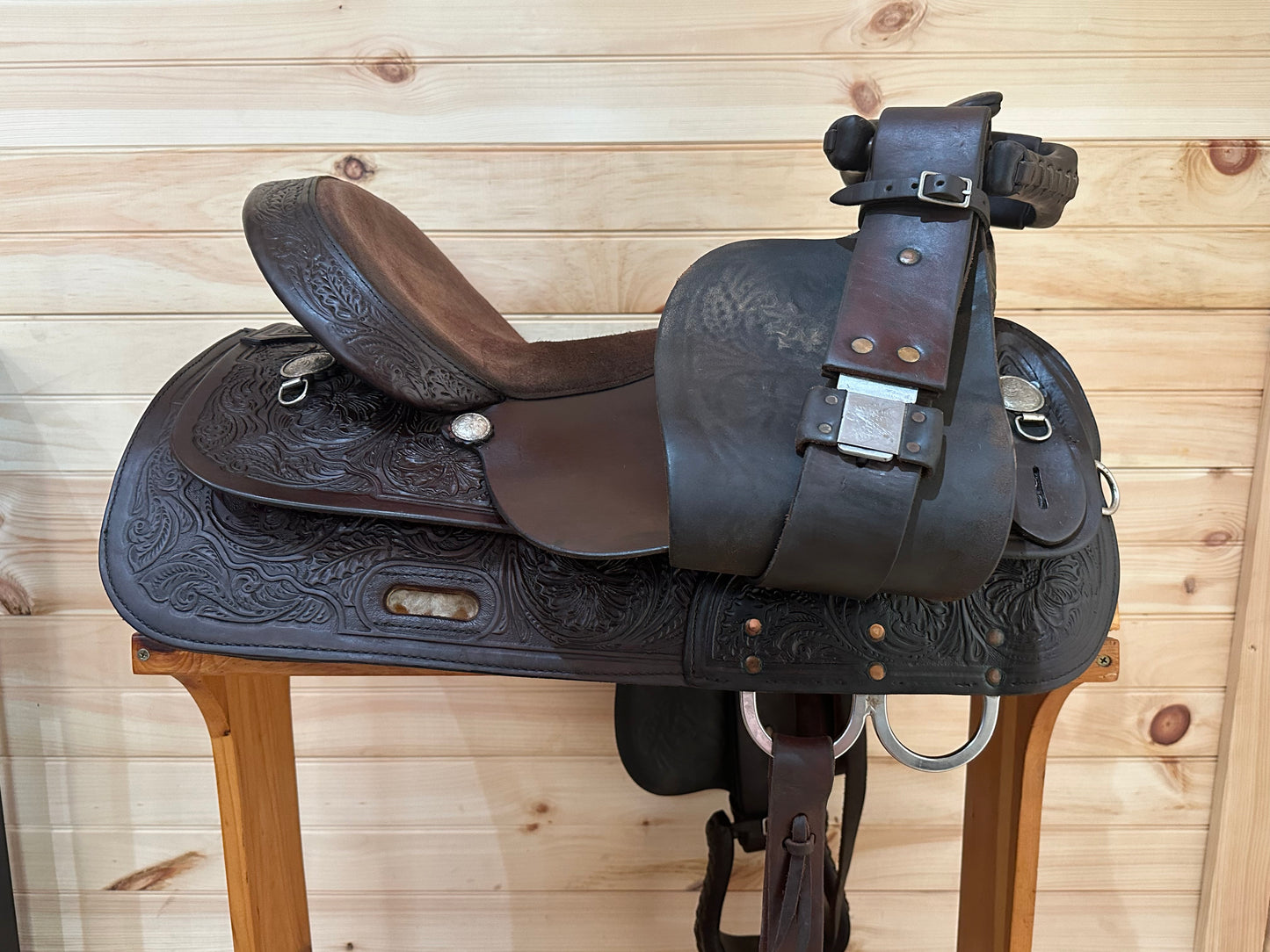 16” Circle Y High Horse Mineral Wells Western Trail Saddle Model 6812