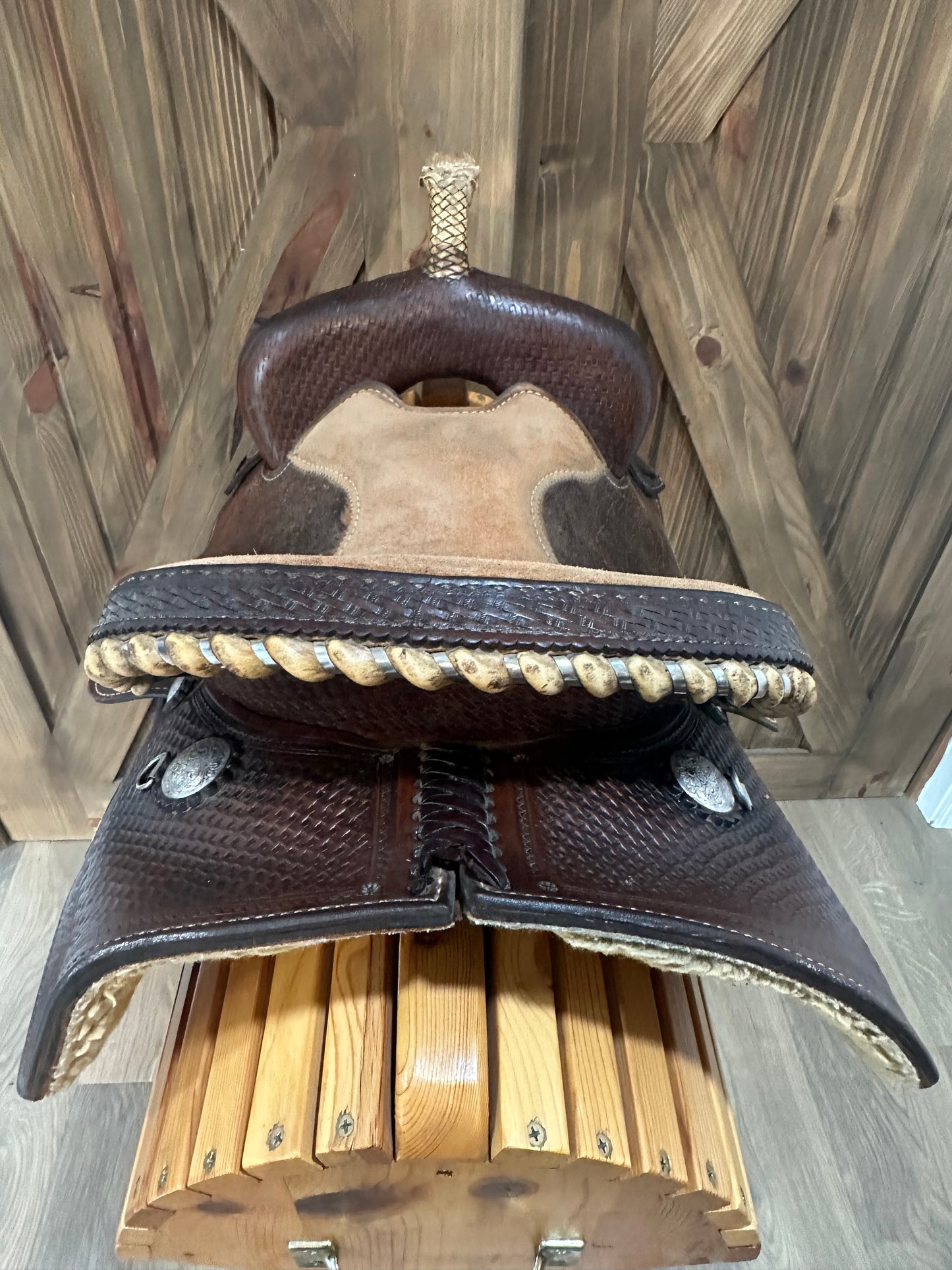 14” Crates Squeak Huber Barrel Racer Western Saddle Model 9224