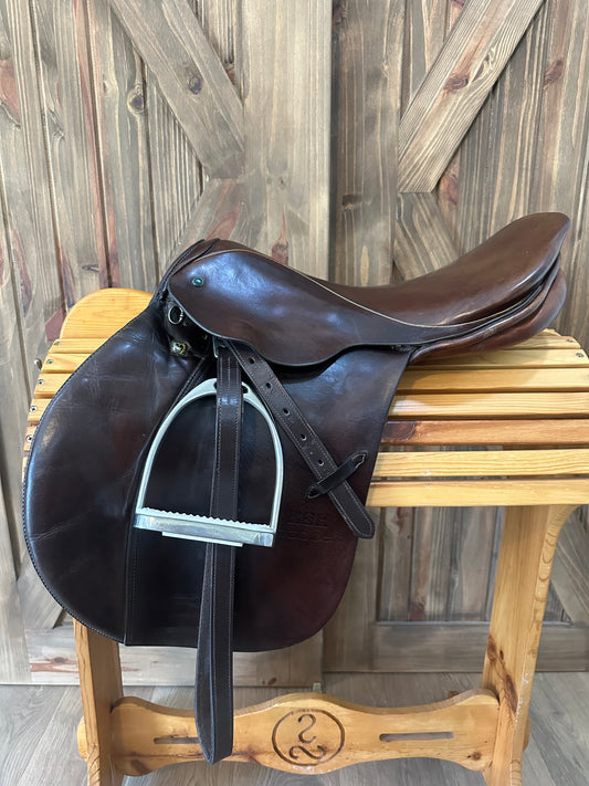 17.5” Stubben Siegfried C.S. Close contact/Jump Saddle